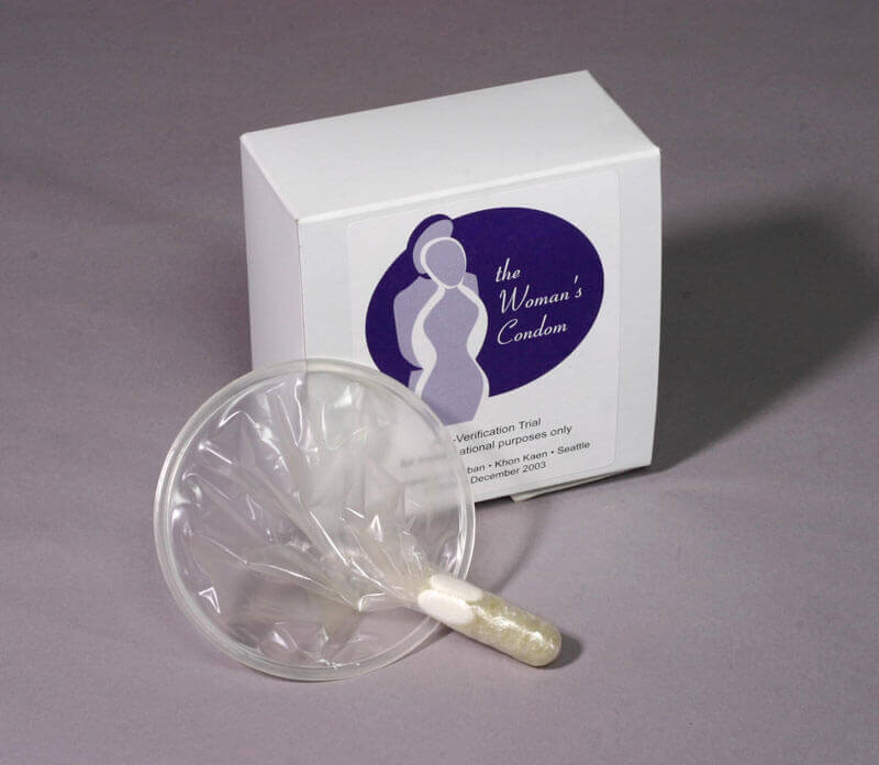 Woman's condom with package Under development